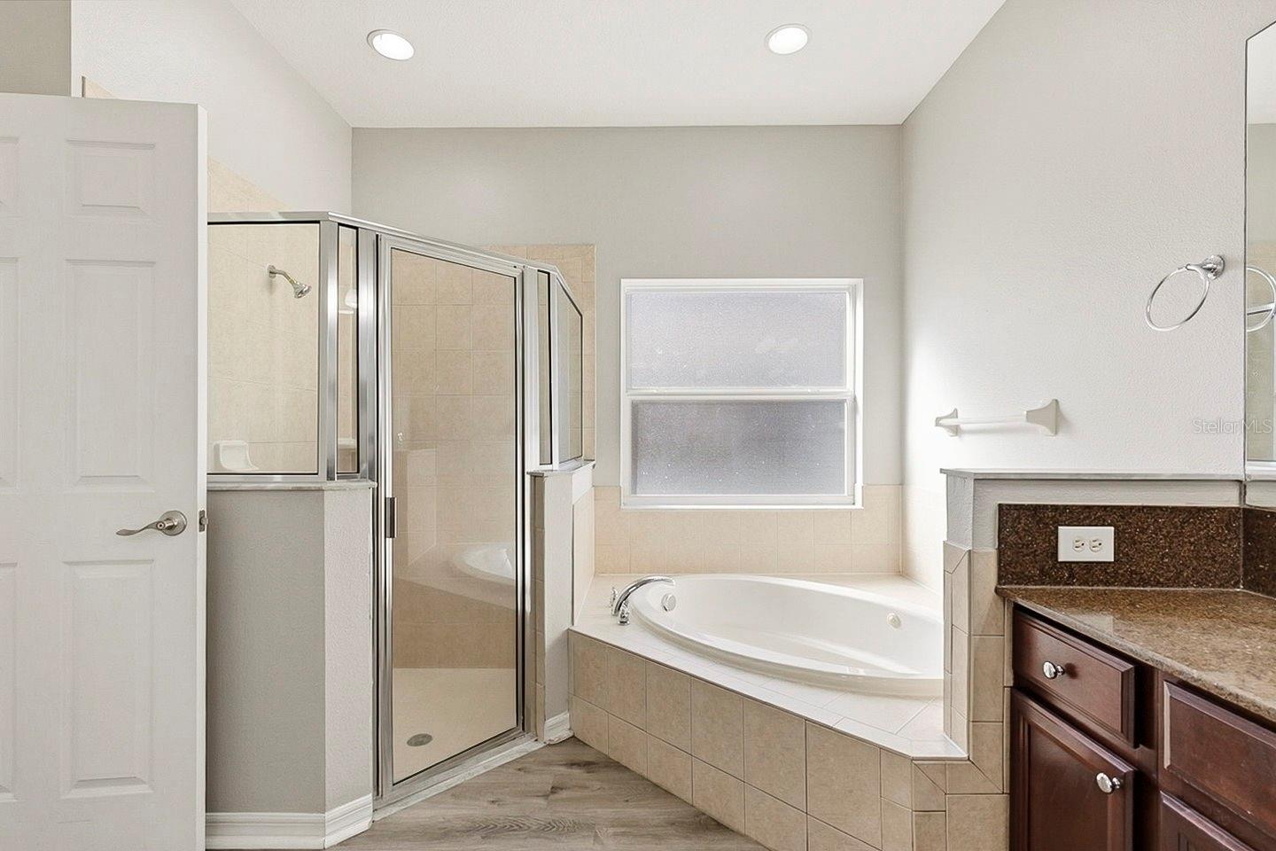 1762 MIRA LAGO CIR, RUSKIN, FL, 33570