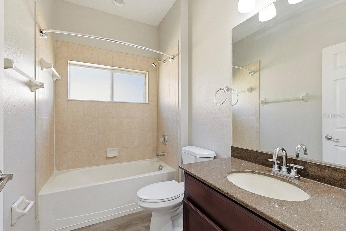 1762 MIRA LAGO CIR, RUSKIN, FL, 33570