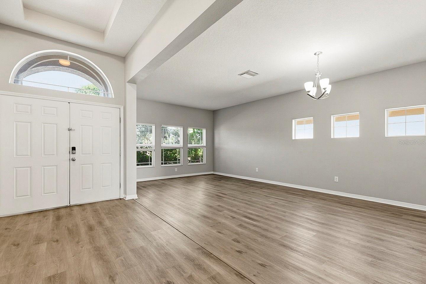 1762 MIRA LAGO CIR, RUSKIN, FL, 33570