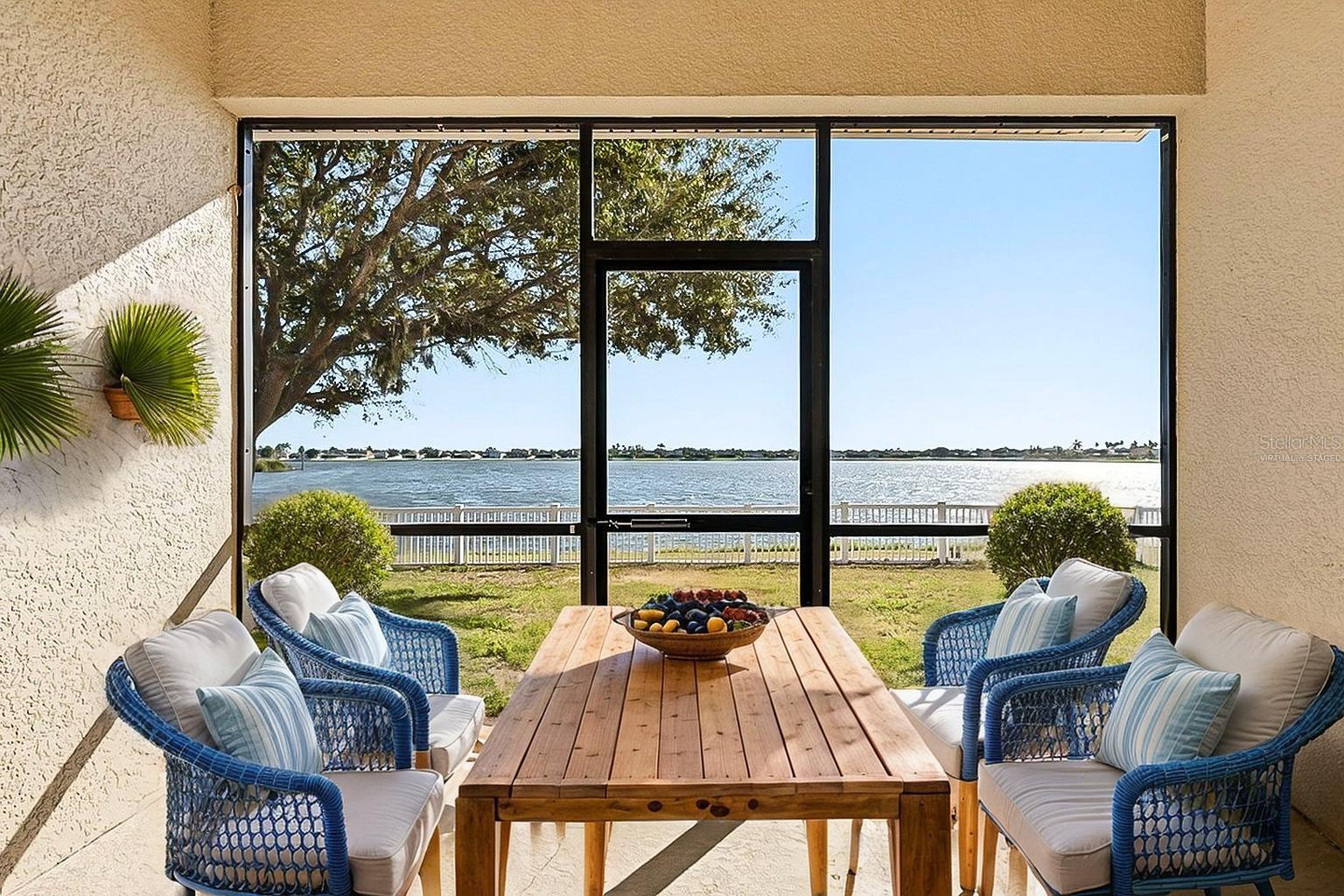 1762 MIRA LAGO CIR, RUSKIN, FL, 33570