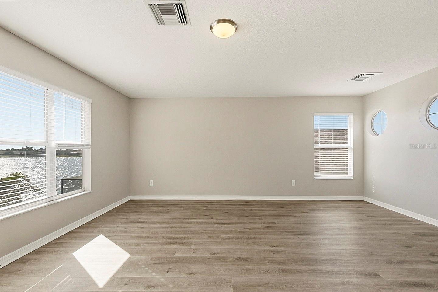 1762 MIRA LAGO CIR, RUSKIN, FL, 33570