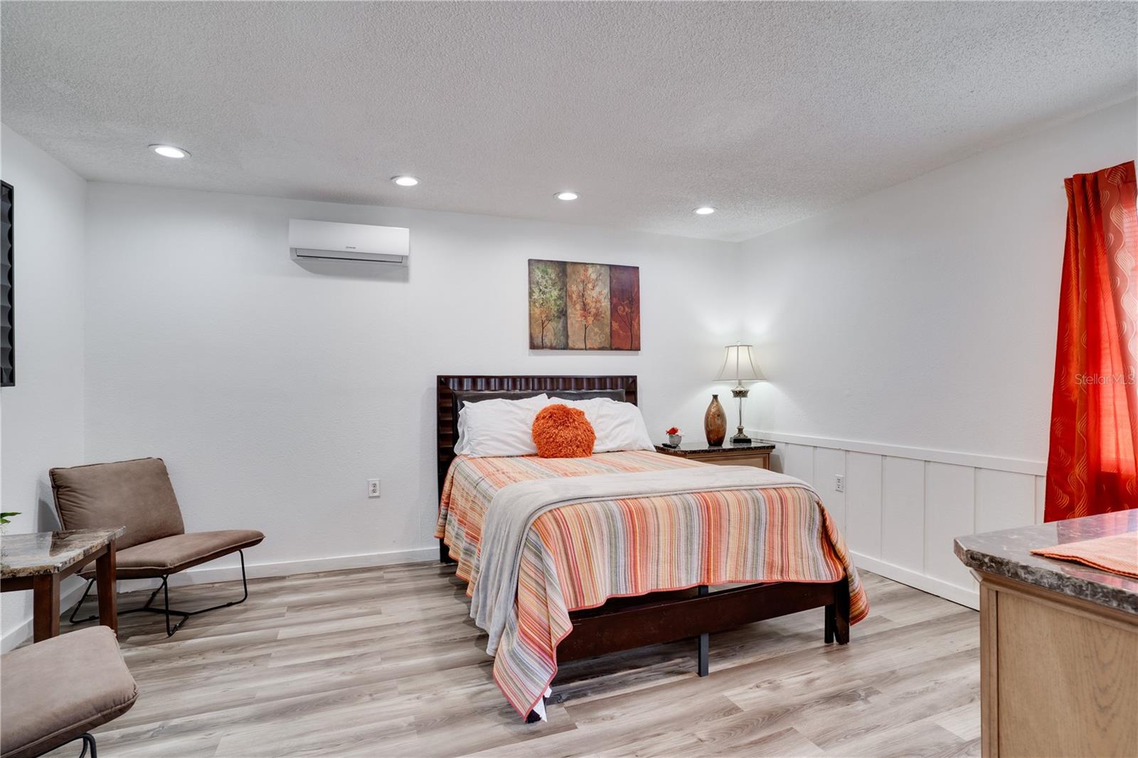 Building 3, 3/2 Home Upstairs