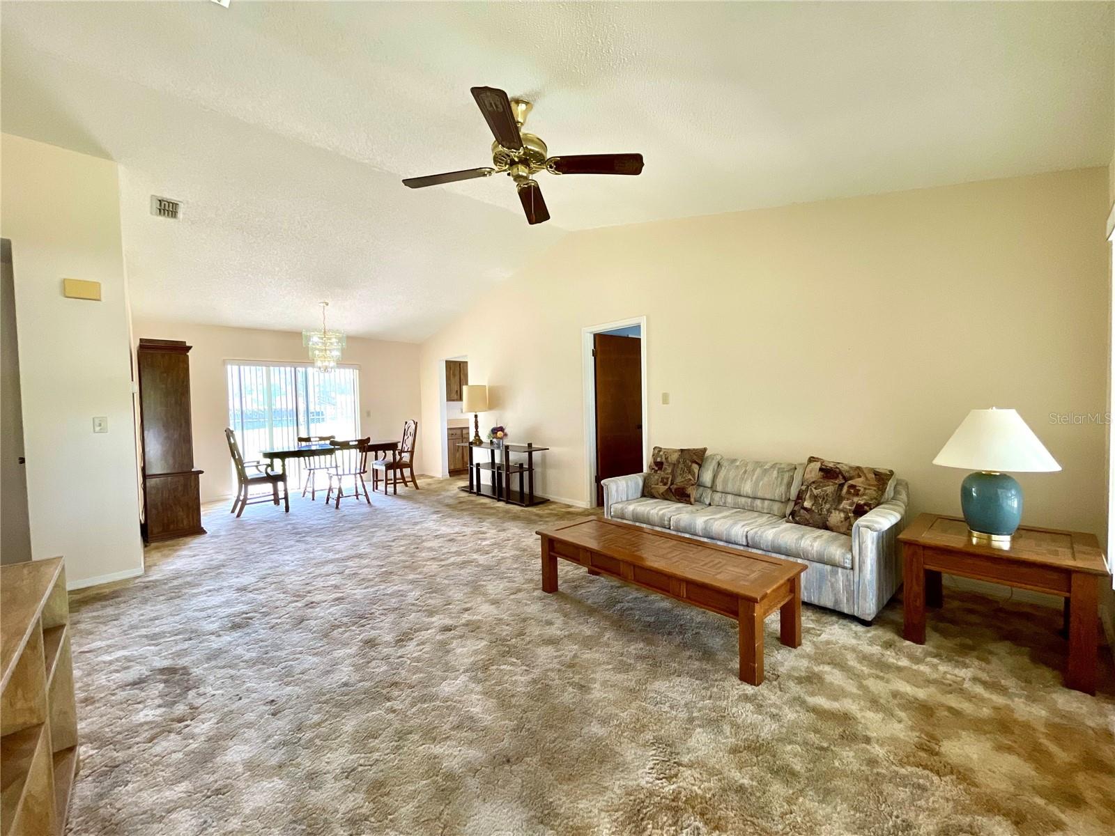 12053 SE 96TH TER, BELLEVIEW, FL, 34420