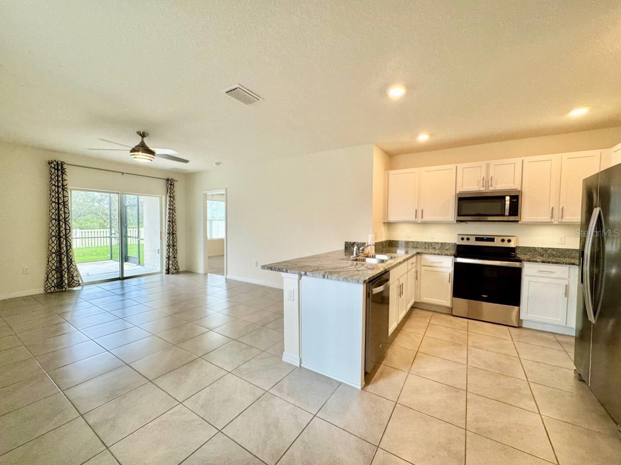16942 TRITE BEND ST, WIMAUMA, FL, 33598