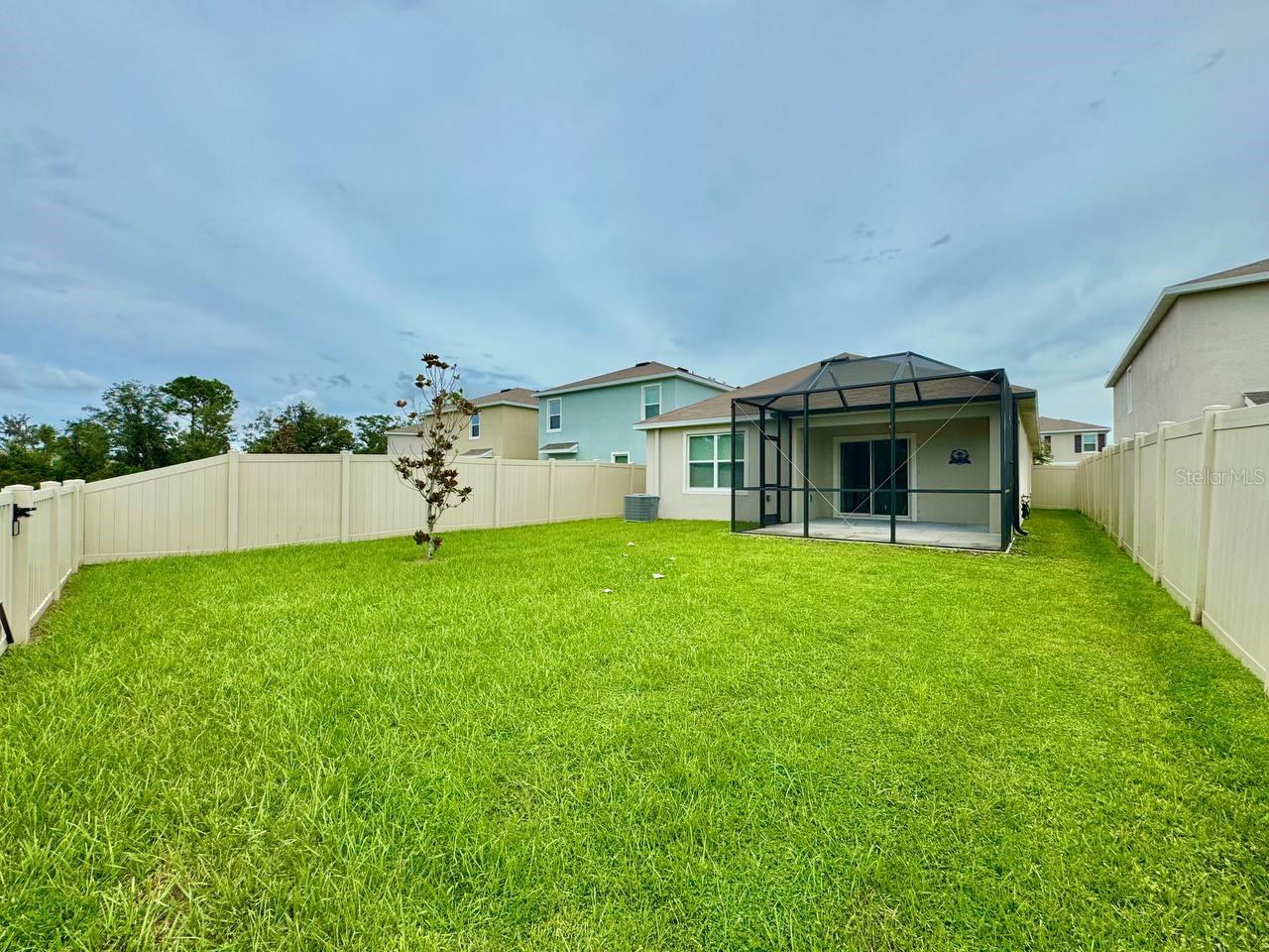 16942 TRITE BEND ST, WIMAUMA, FL, 33598