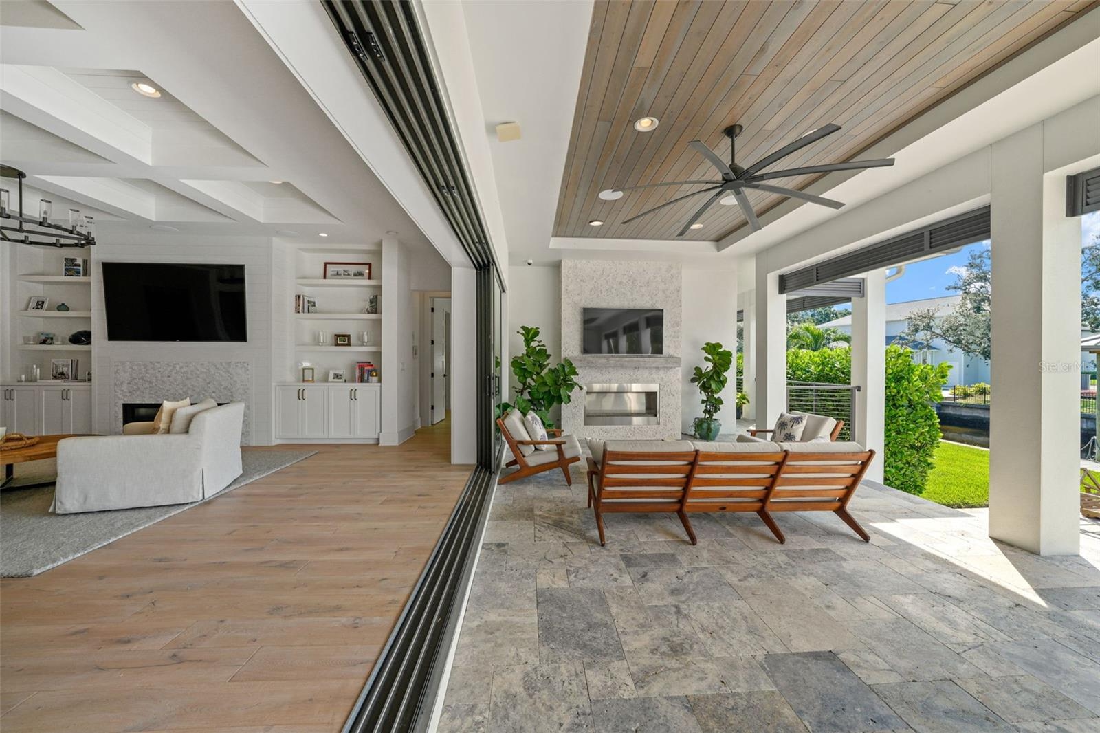 TB8423327 Property Photo