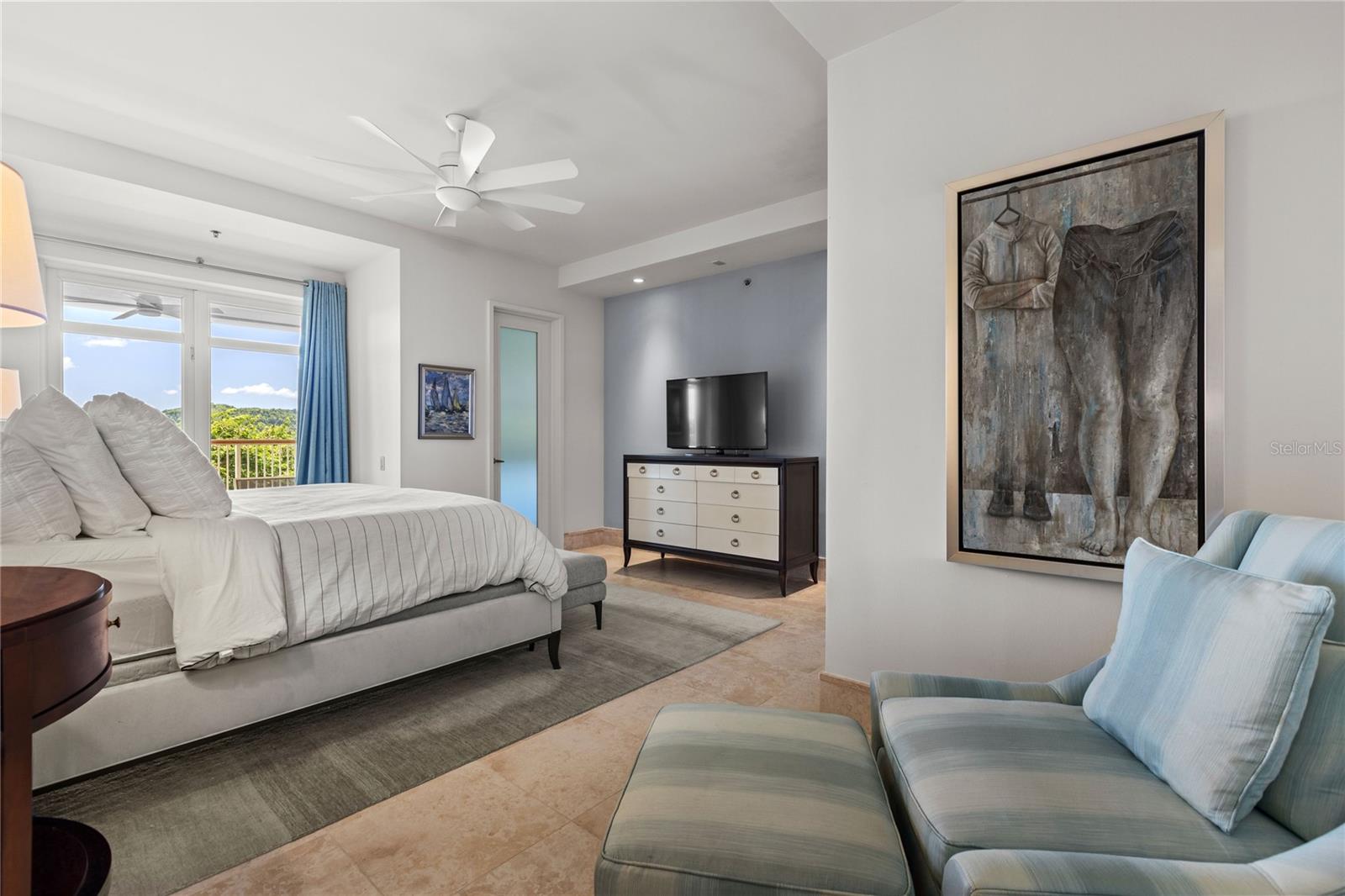 PR9115825 Property Photo