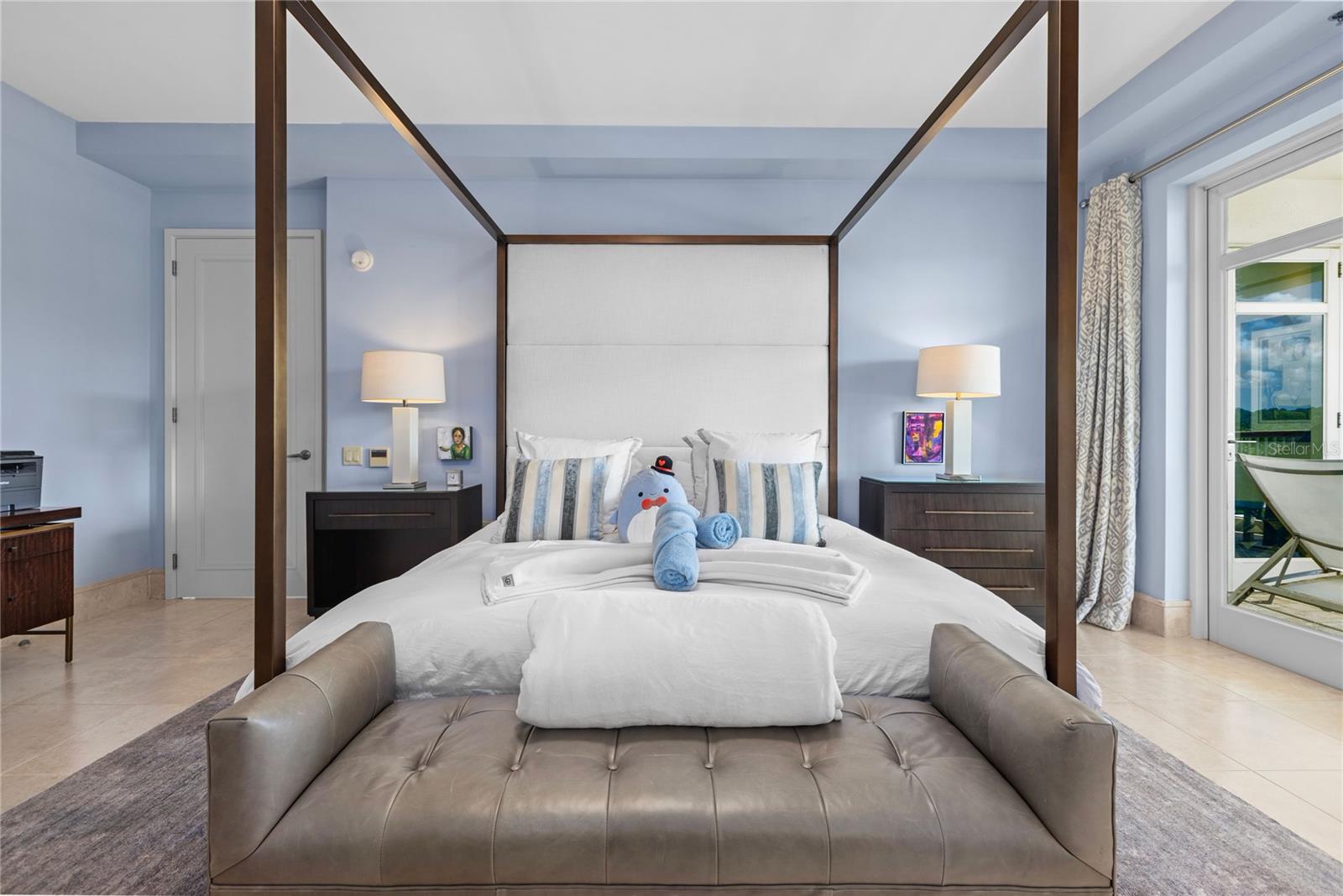 PR9115825 Property Photo