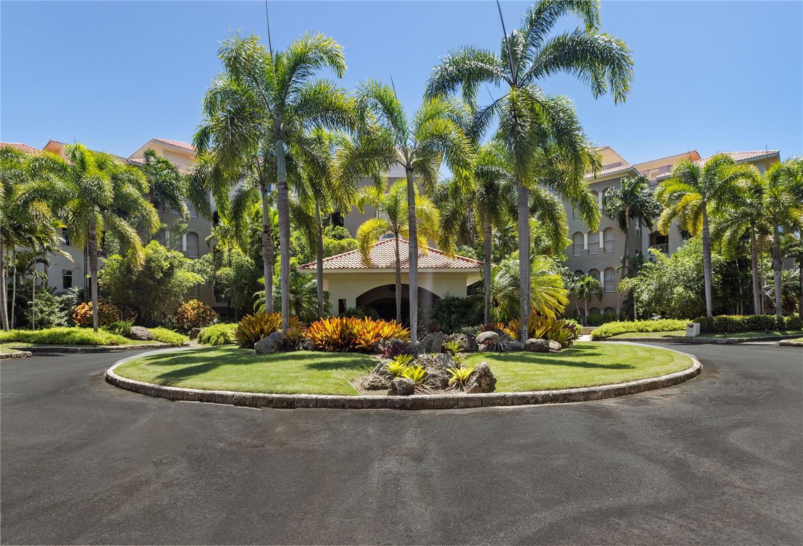 PR9115825 Property Photo