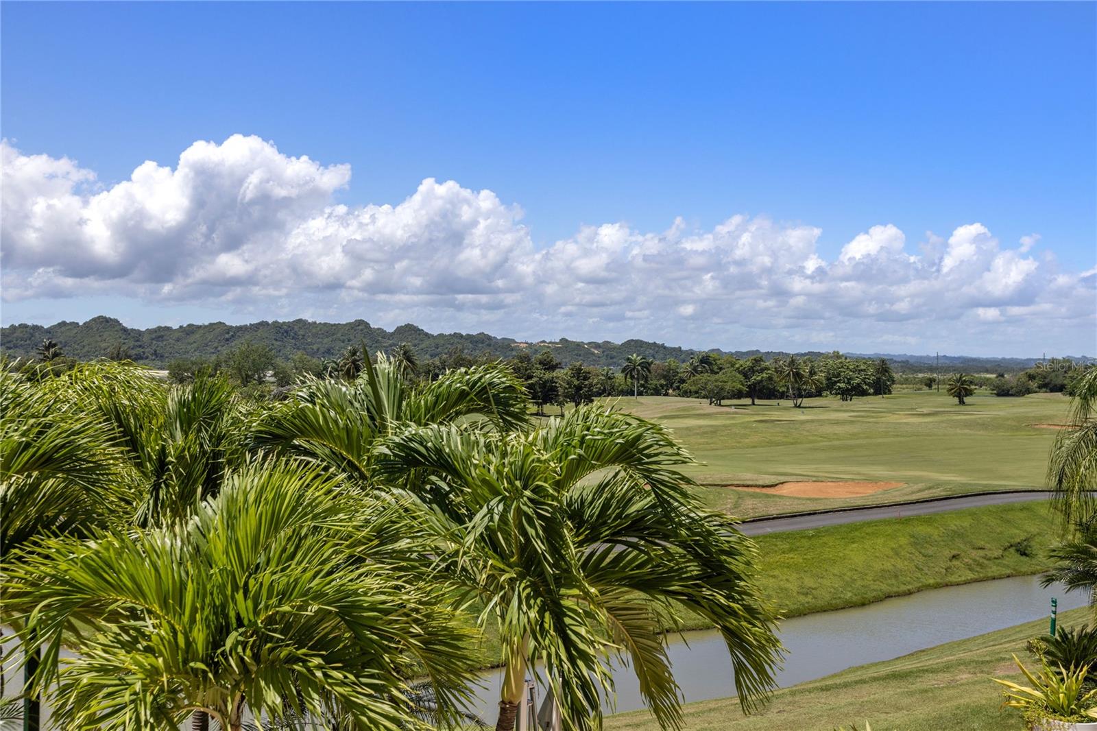 PR9115825 Property Photo