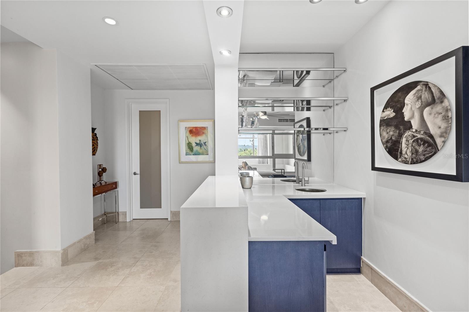 PR9115825 Property Photo