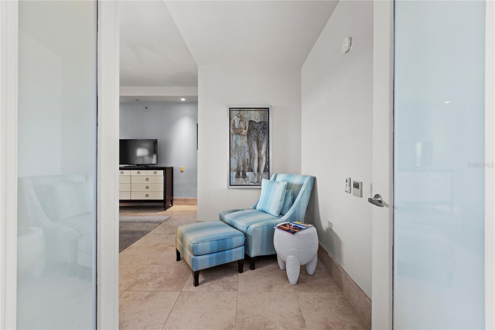 PR9115825 Property Photo