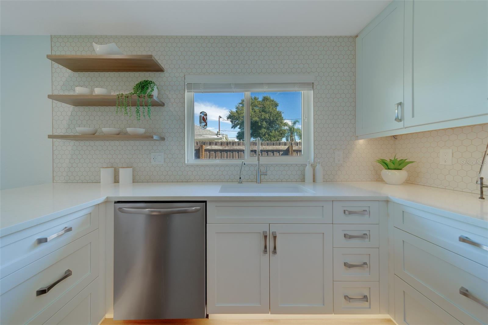 1333 14TH ST N, ST PETERSBURG, FL, 33704