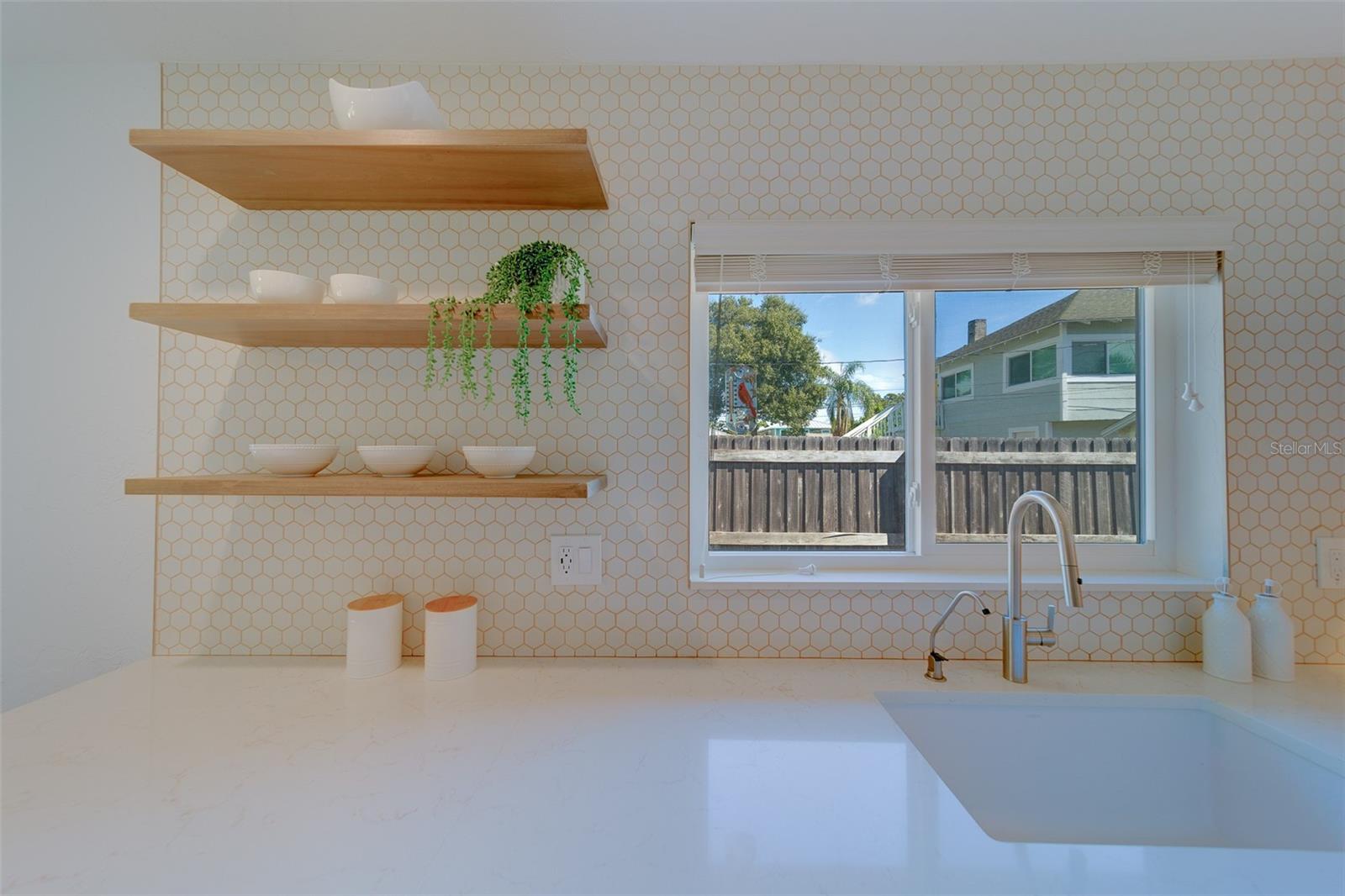 1333 14TH ST N, ST PETERSBURG, FL, 33704