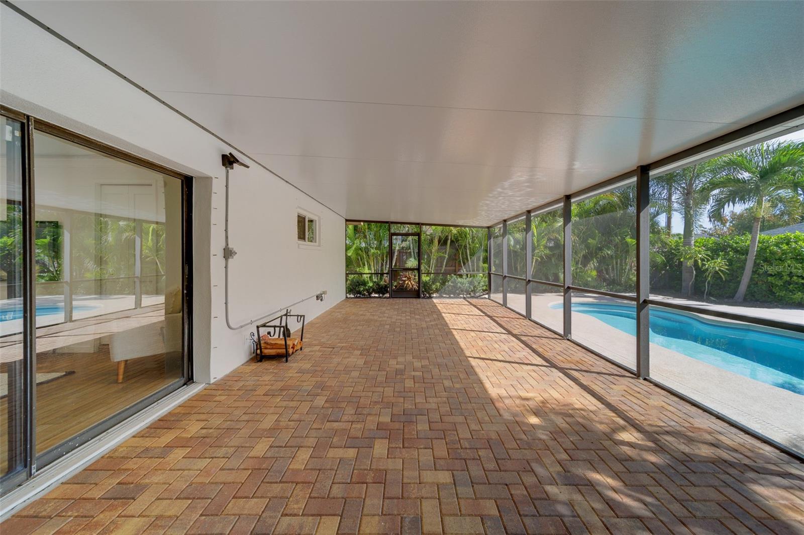 1333 14TH ST N, ST PETERSBURG, FL, 33704