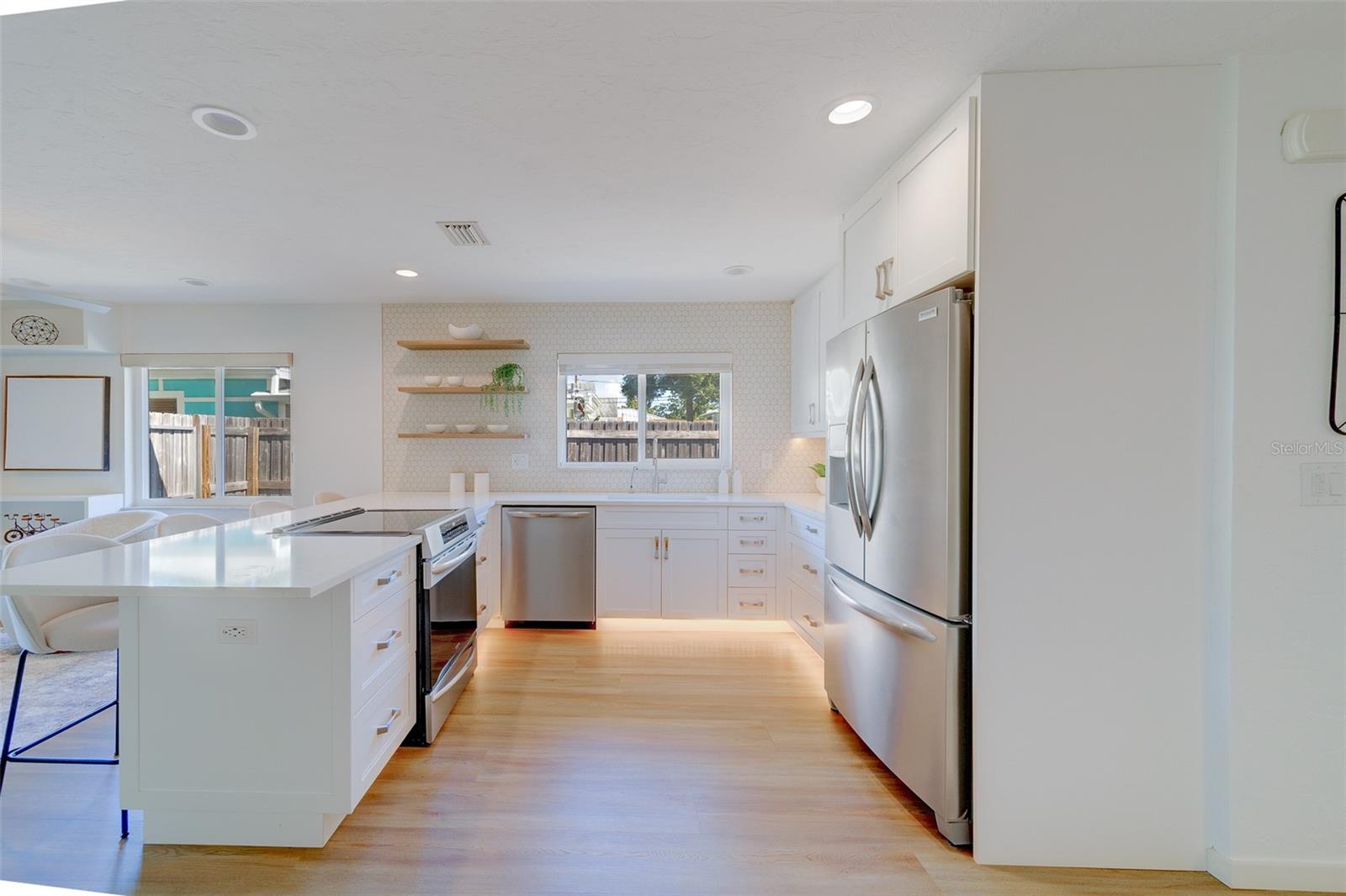 1333 14TH ST N, ST PETERSBURG, FL, 33704