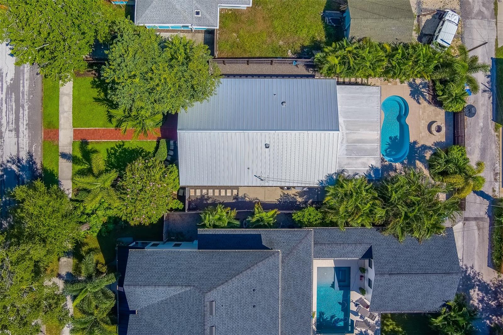 1333 14TH ST N, ST PETERSBURG, FL, 33704