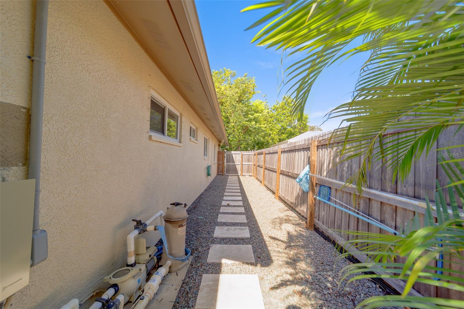 1333 14TH ST N, ST PETERSBURG, FL, 33704