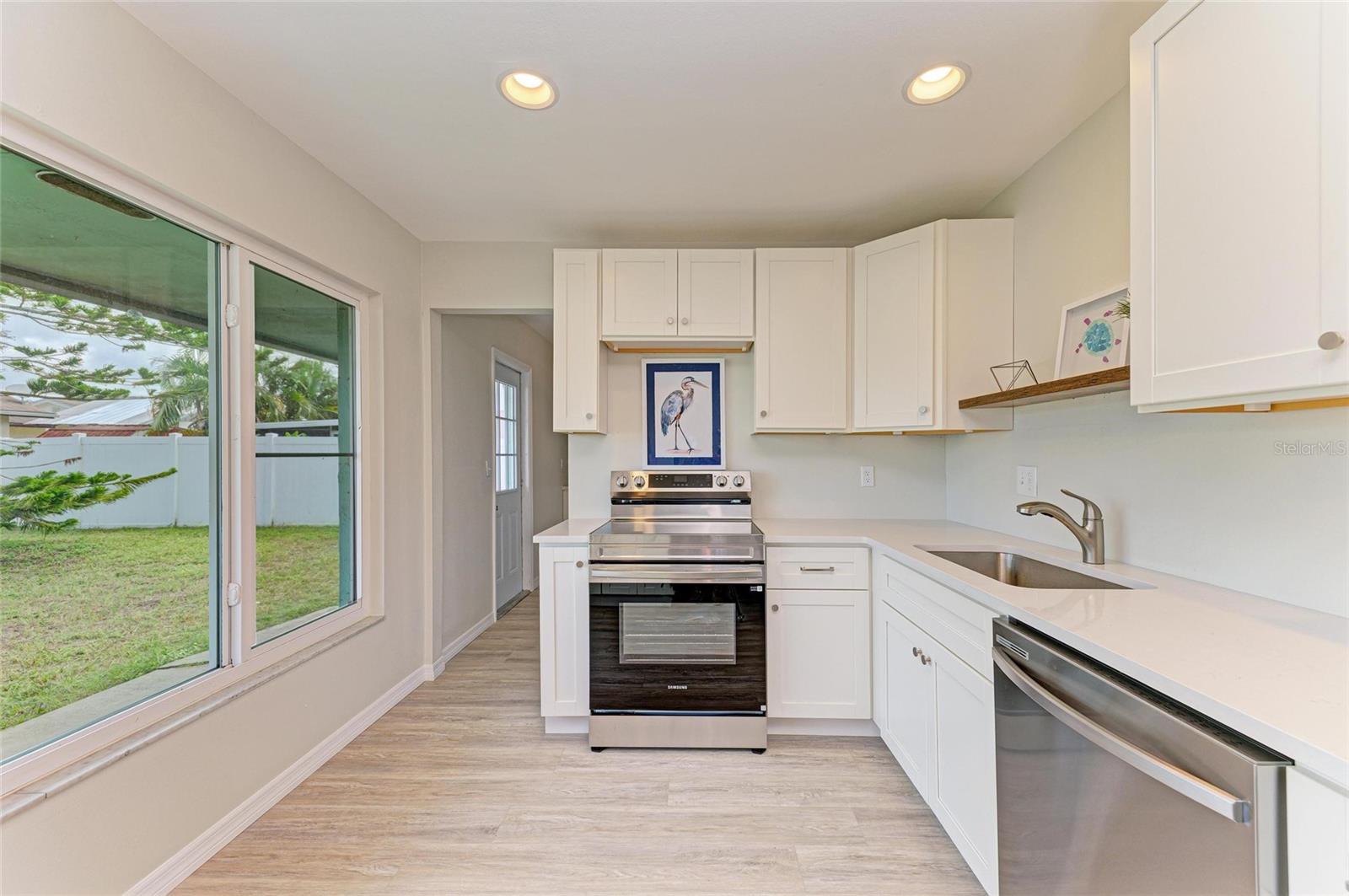 3802 31ST AVE W, BRADENTON, FL, 34205