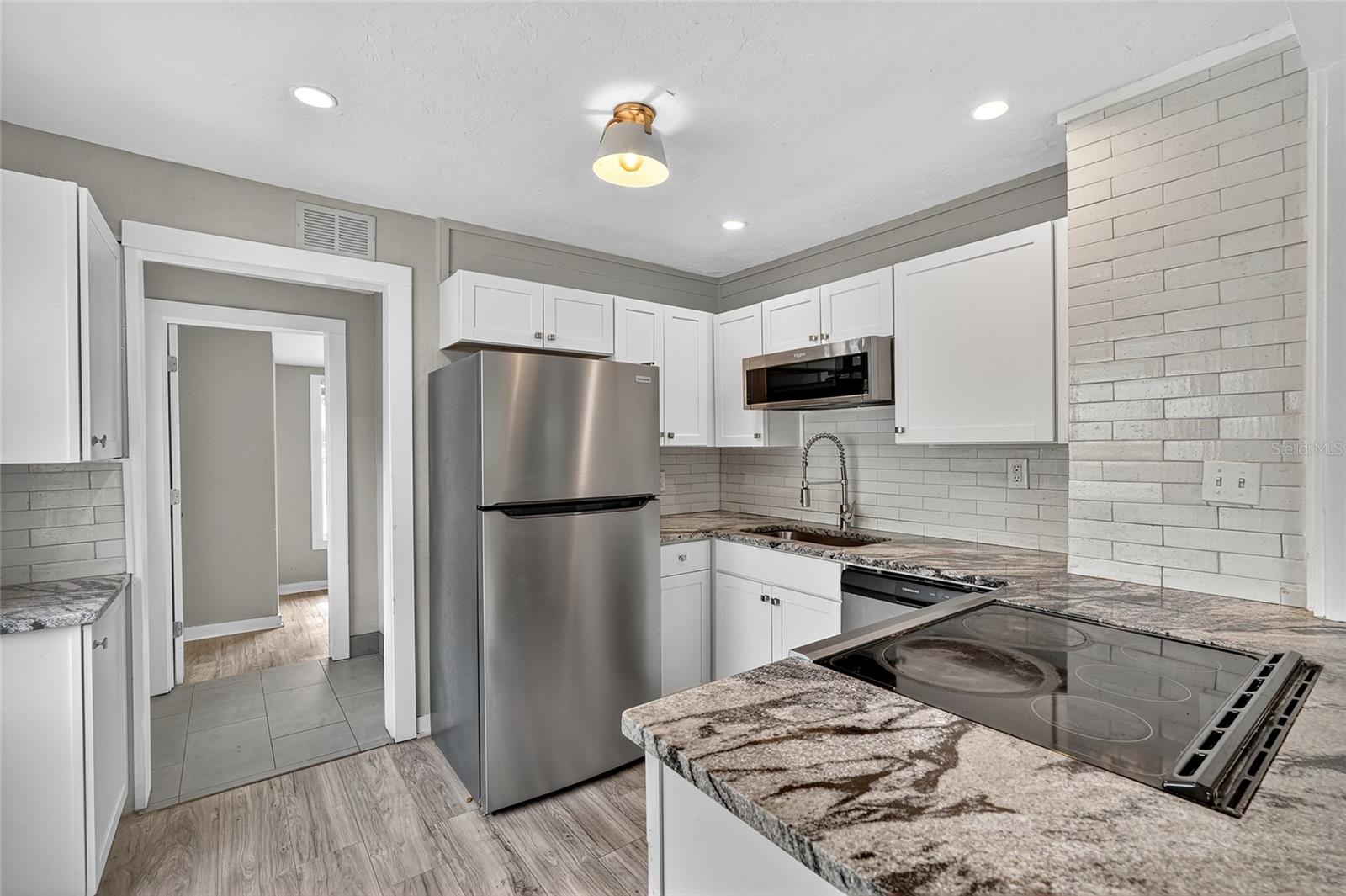 2348 37TH ST S, ST PETERSBURG, FL, 33711