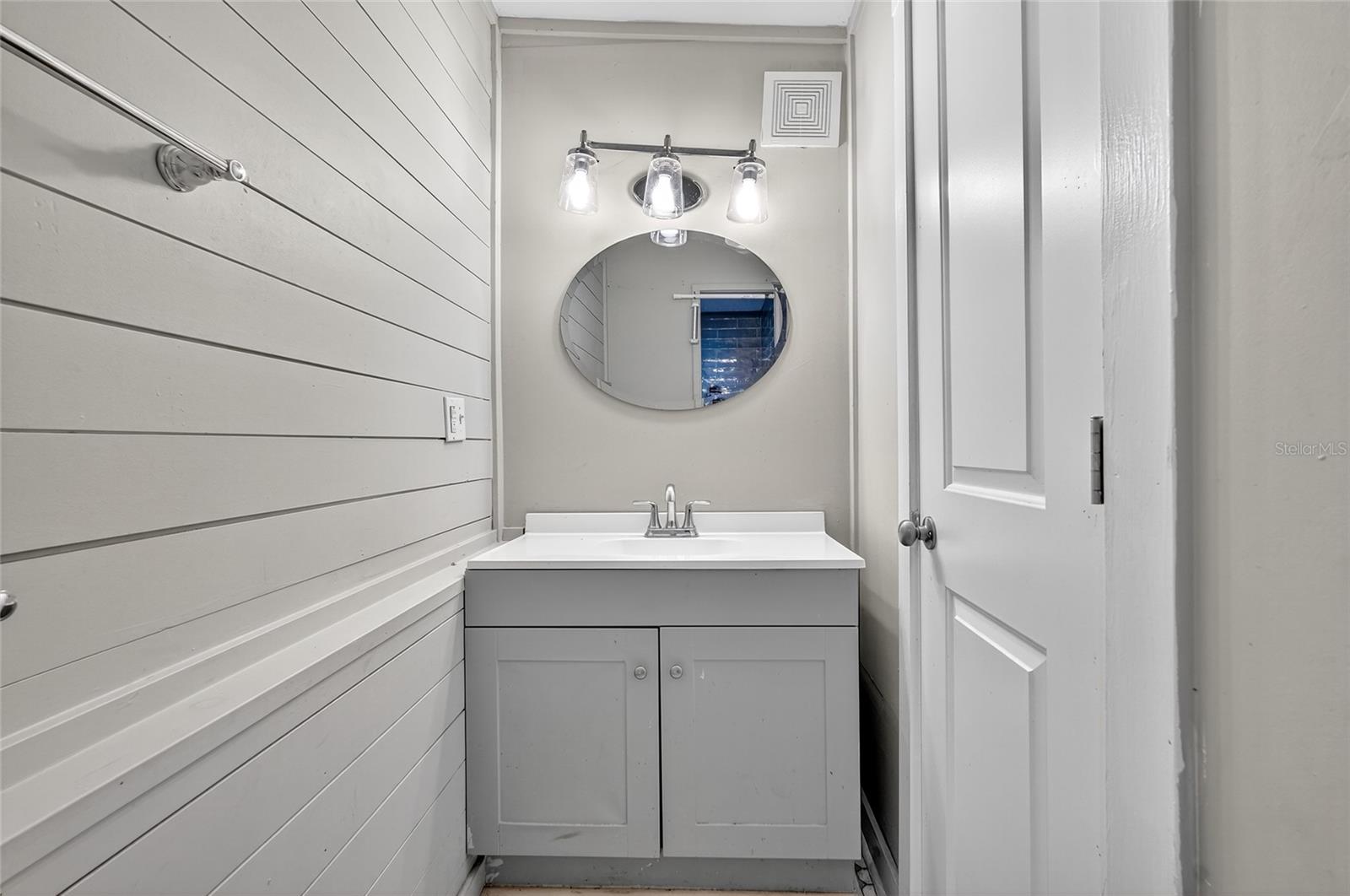 2348 37TH ST S, ST PETERSBURG, FL, 33711