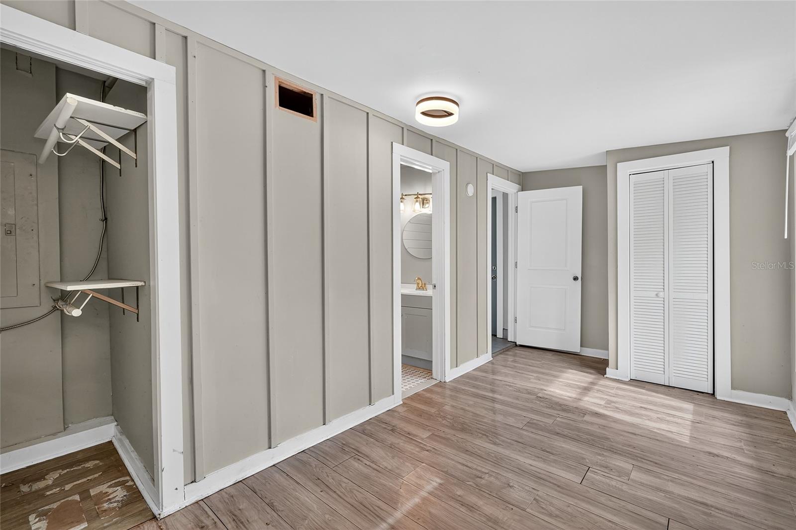 2348 37TH ST S, ST PETERSBURG, FL, 33711