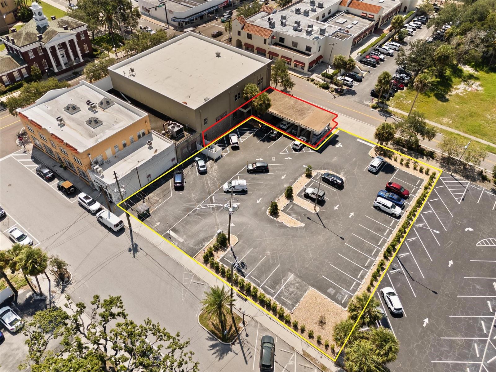 116 S PINELLAS AVE, TARPON SPRINGS, FL, 34689