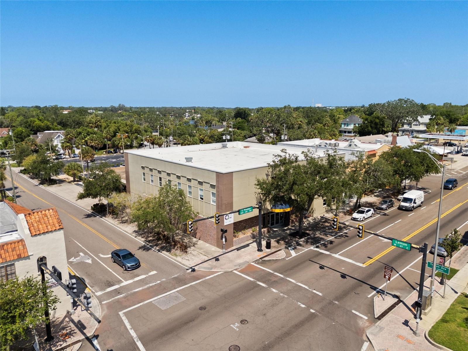 116 S PINELLAS AVE, TARPON SPRINGS, FL, 34689