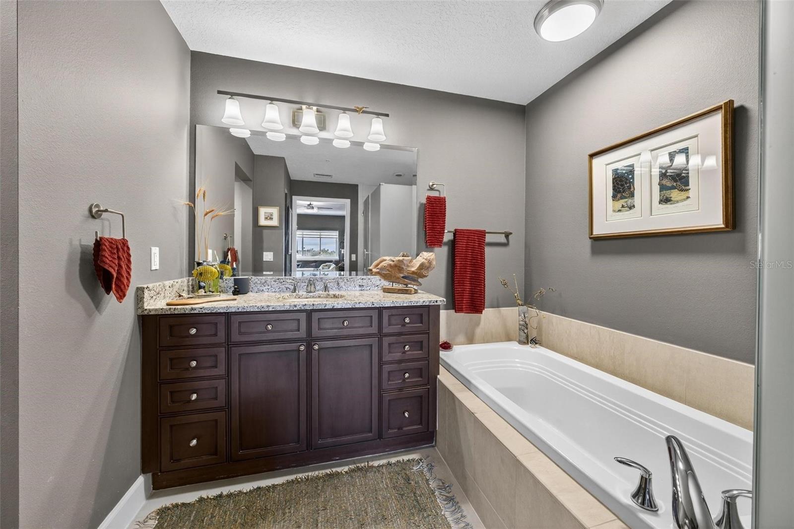 100 S EOLA DR #604, ORLANDO, FL, 32801