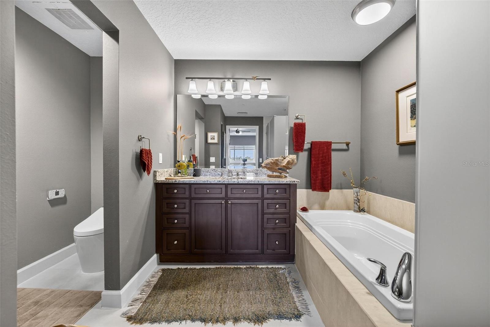 100 S EOLA DR #604, ORLANDO, FL, 32801