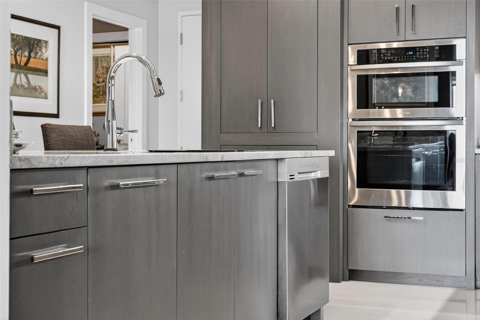 100 S EOLA DR #604, ORLANDO, FL, 32801