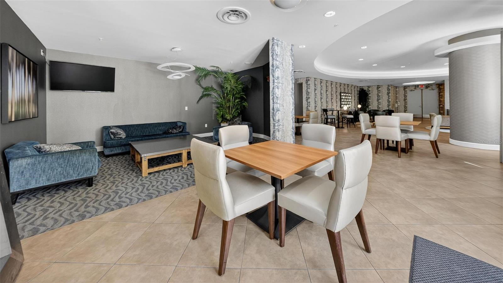 100 S EOLA DR #604, ORLANDO, FL, 32801