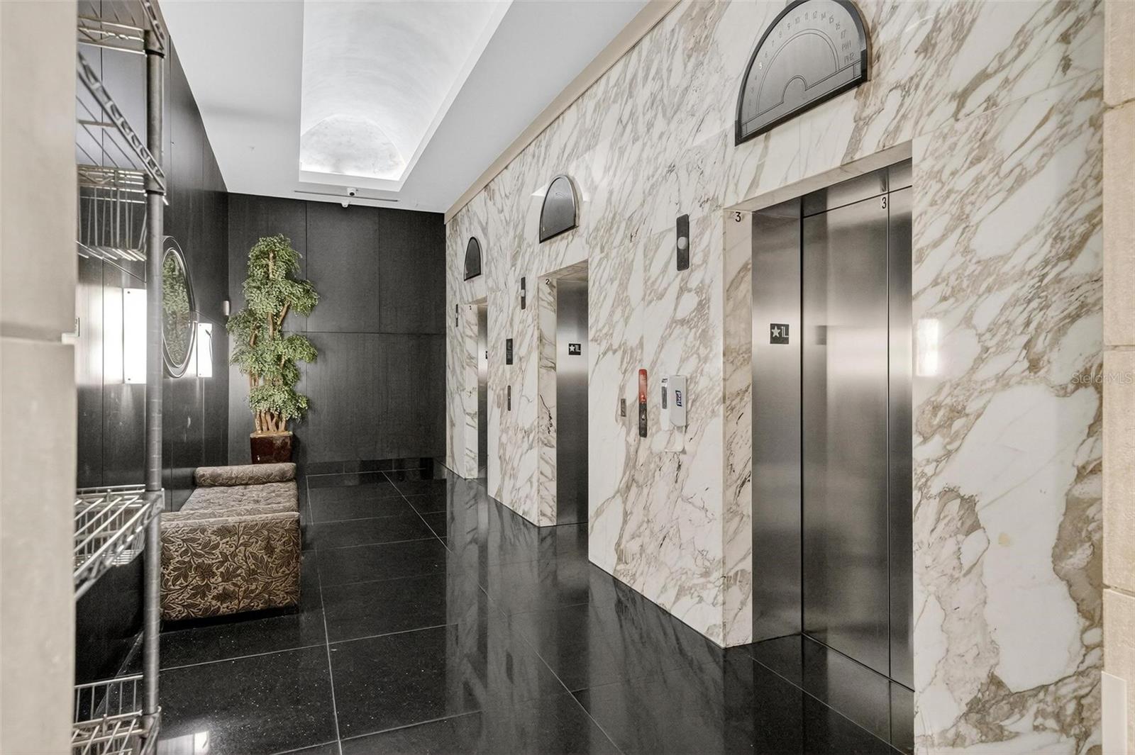 100 S EOLA DR #604, ORLANDO, FL, 32801