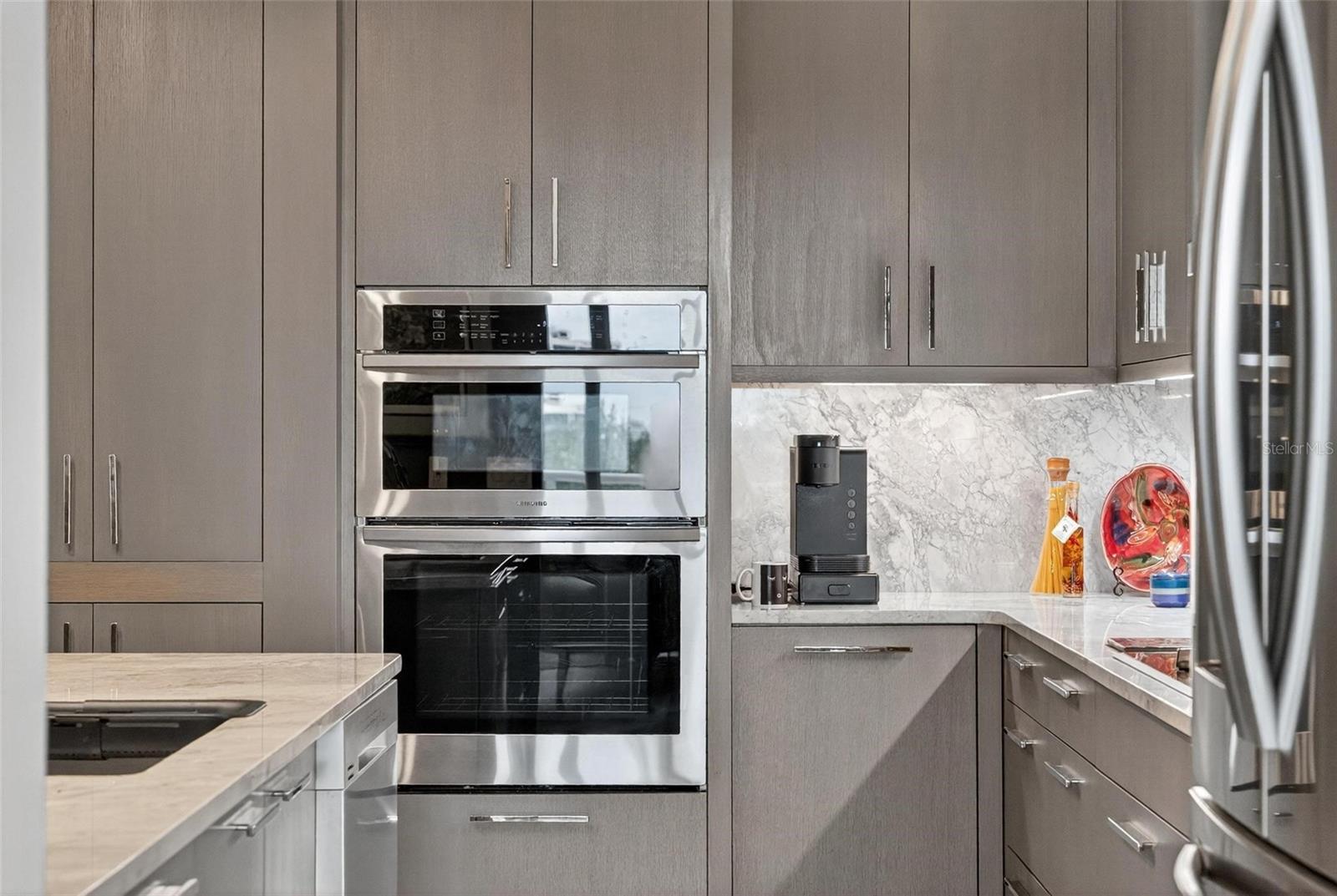 100 S EOLA DR #604, ORLANDO, FL, 32801