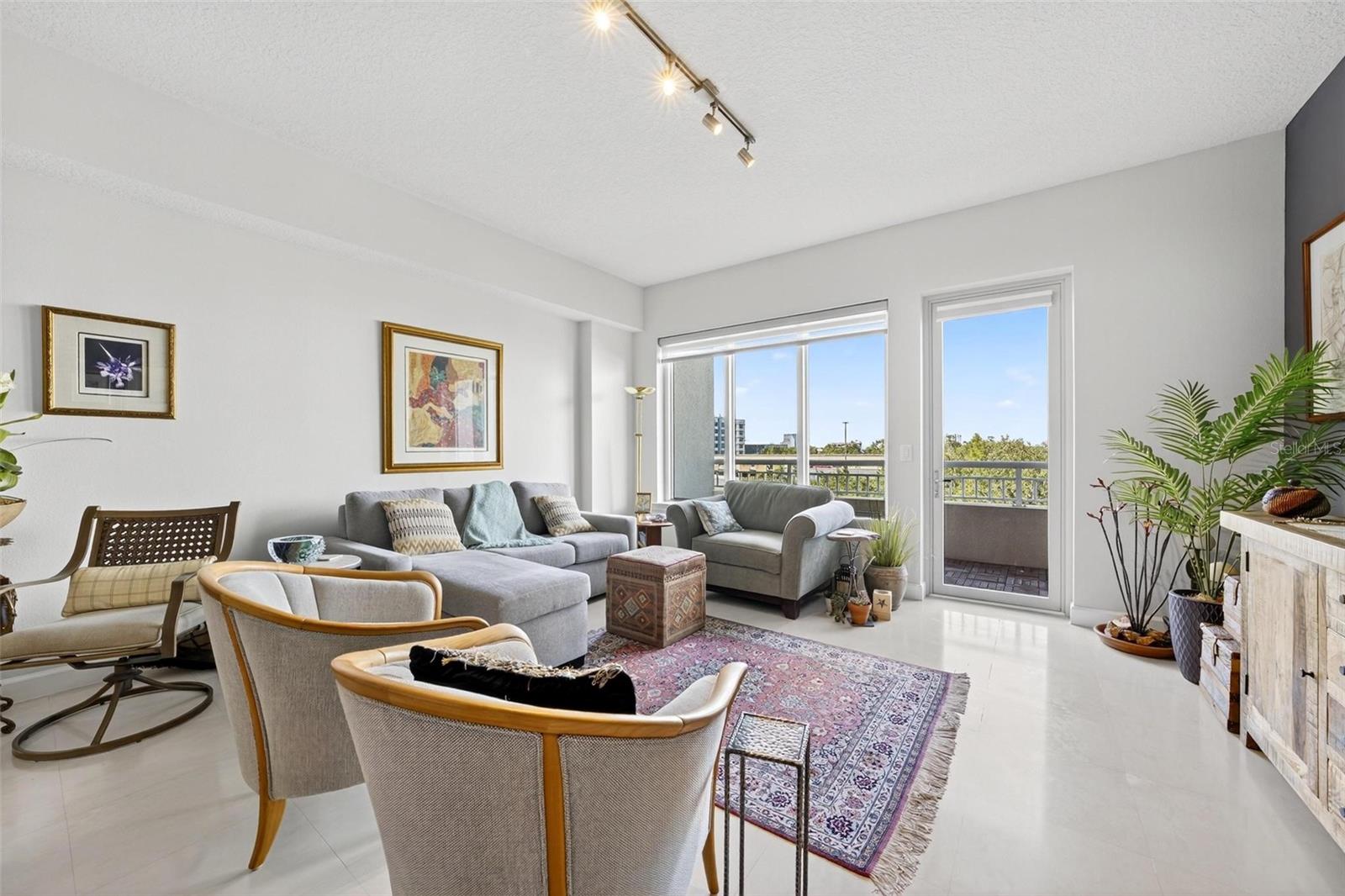 100 S EOLA DR #604, ORLANDO, FL, 32801