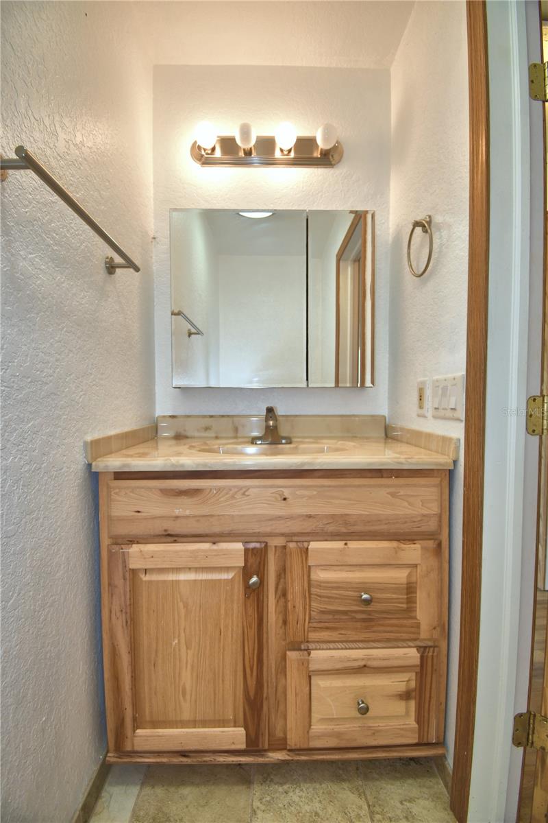 1380 LUCERNE LOOP RD NE, WINTER HAVEN, FL, 33881