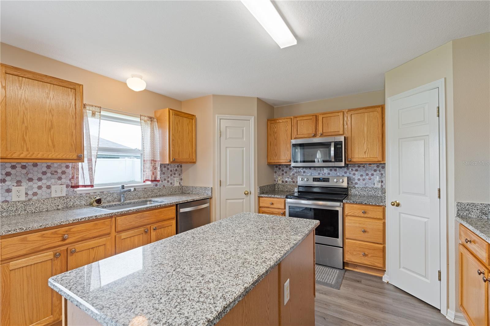 2661 NE 42ND RD, OCALA, FL, 34470