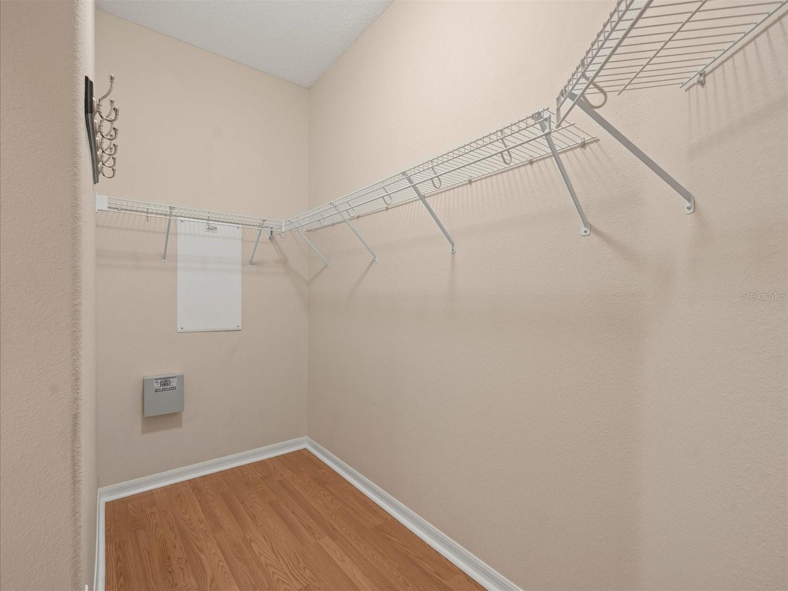 6811 SURREY OAK DR, APOLLO BEACH, FL, 33572