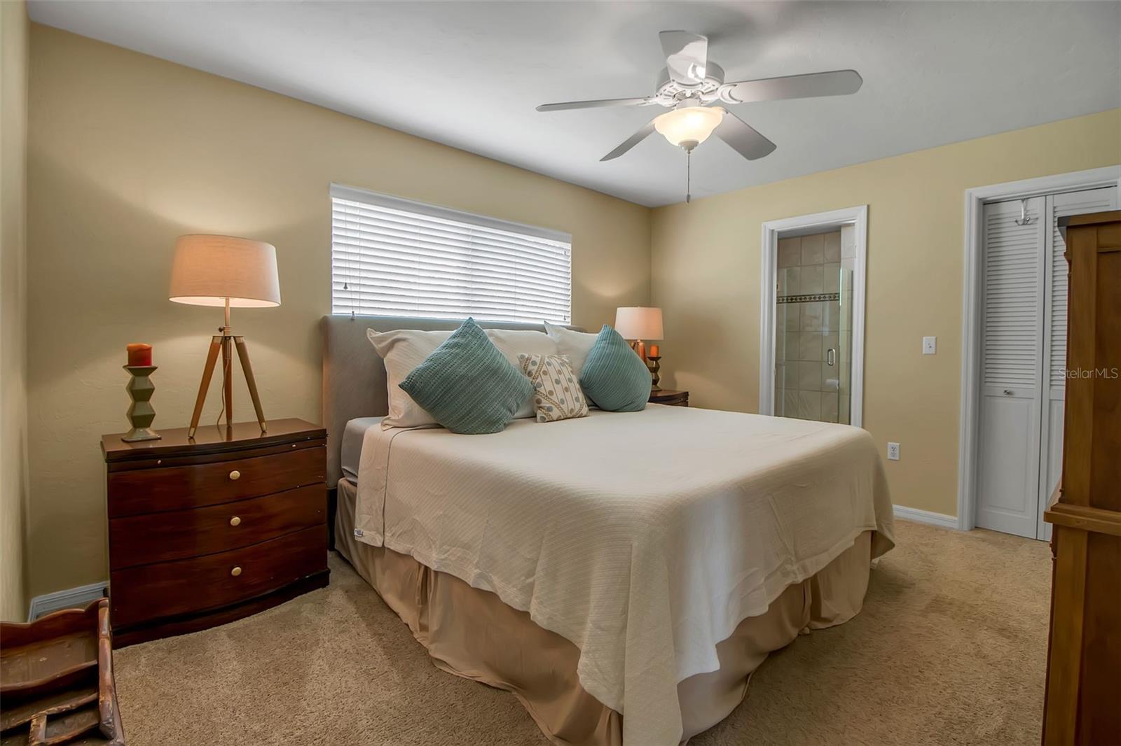 A4663847 Property Photo