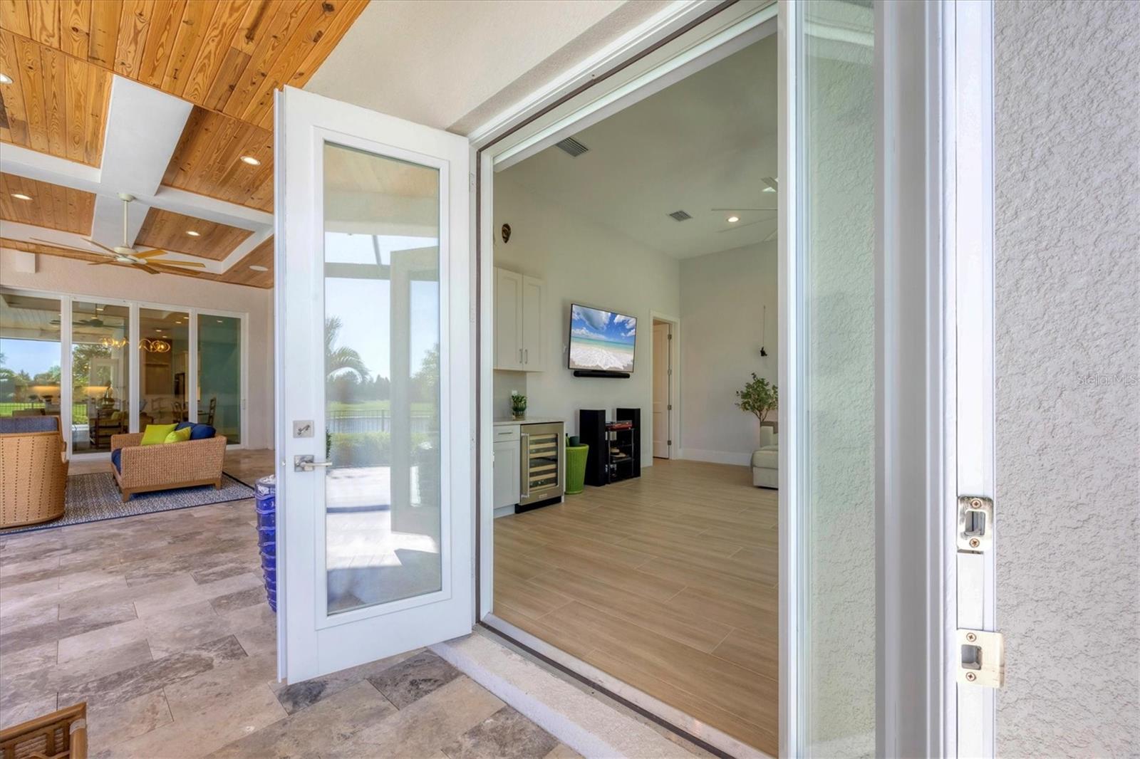 A4663848 Property Photo