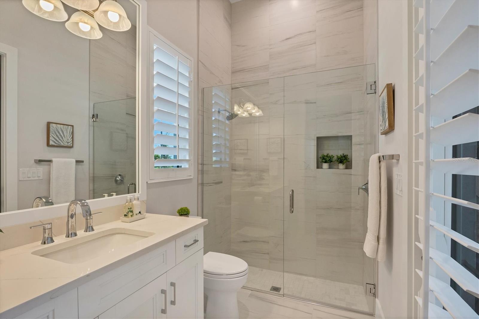 A4663848 Property Photo