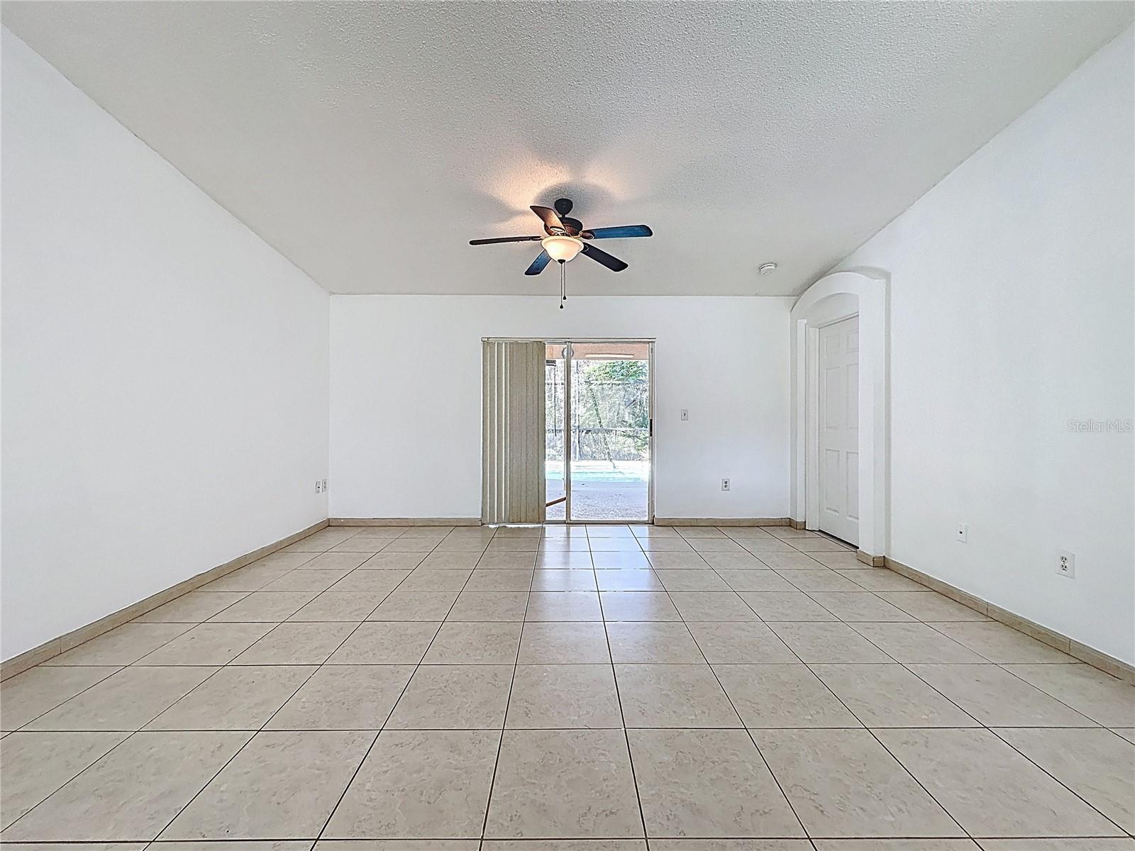 215 FOGGY CREEK RD, DAVENPORT, FL, 33837