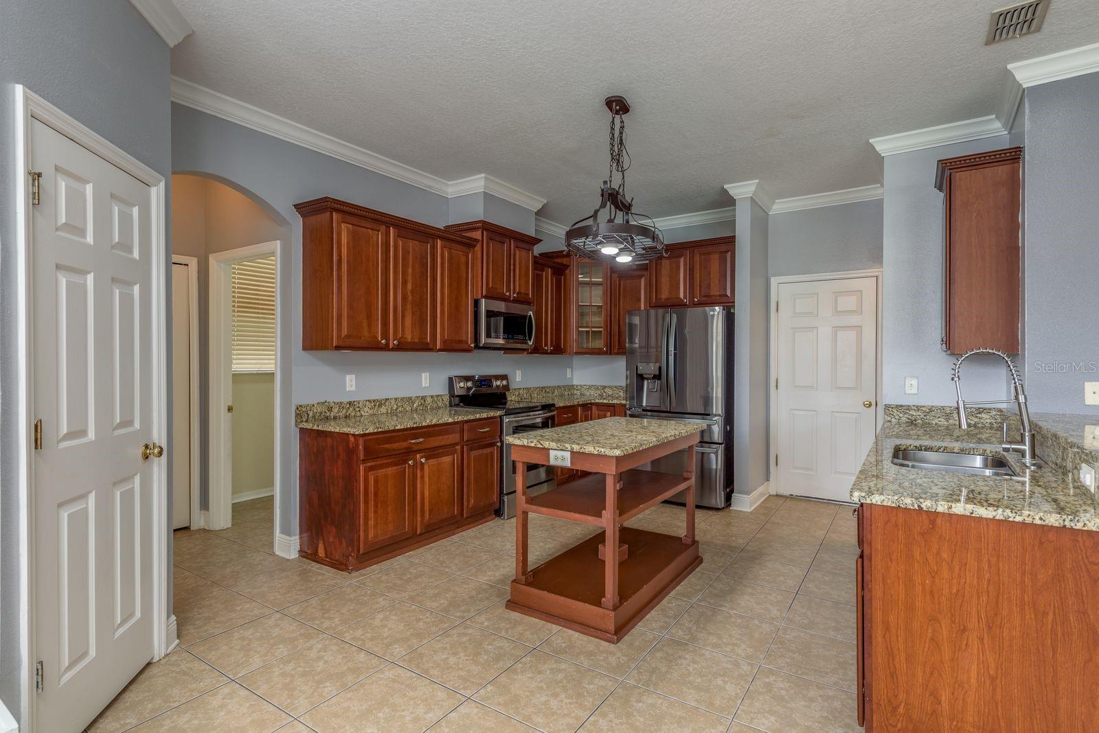 30544 LATOURETTE DR, WESLEY CHAPEL, FL, 33545