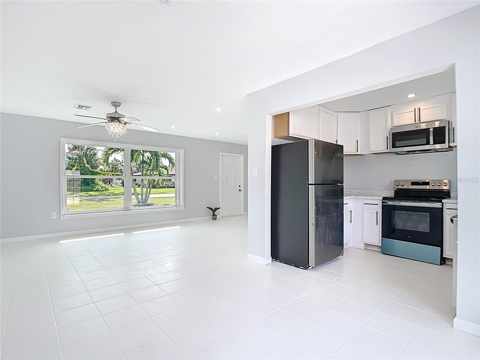 3095 PINETREE ST, PORT CHARLOTTE, FL, 33952