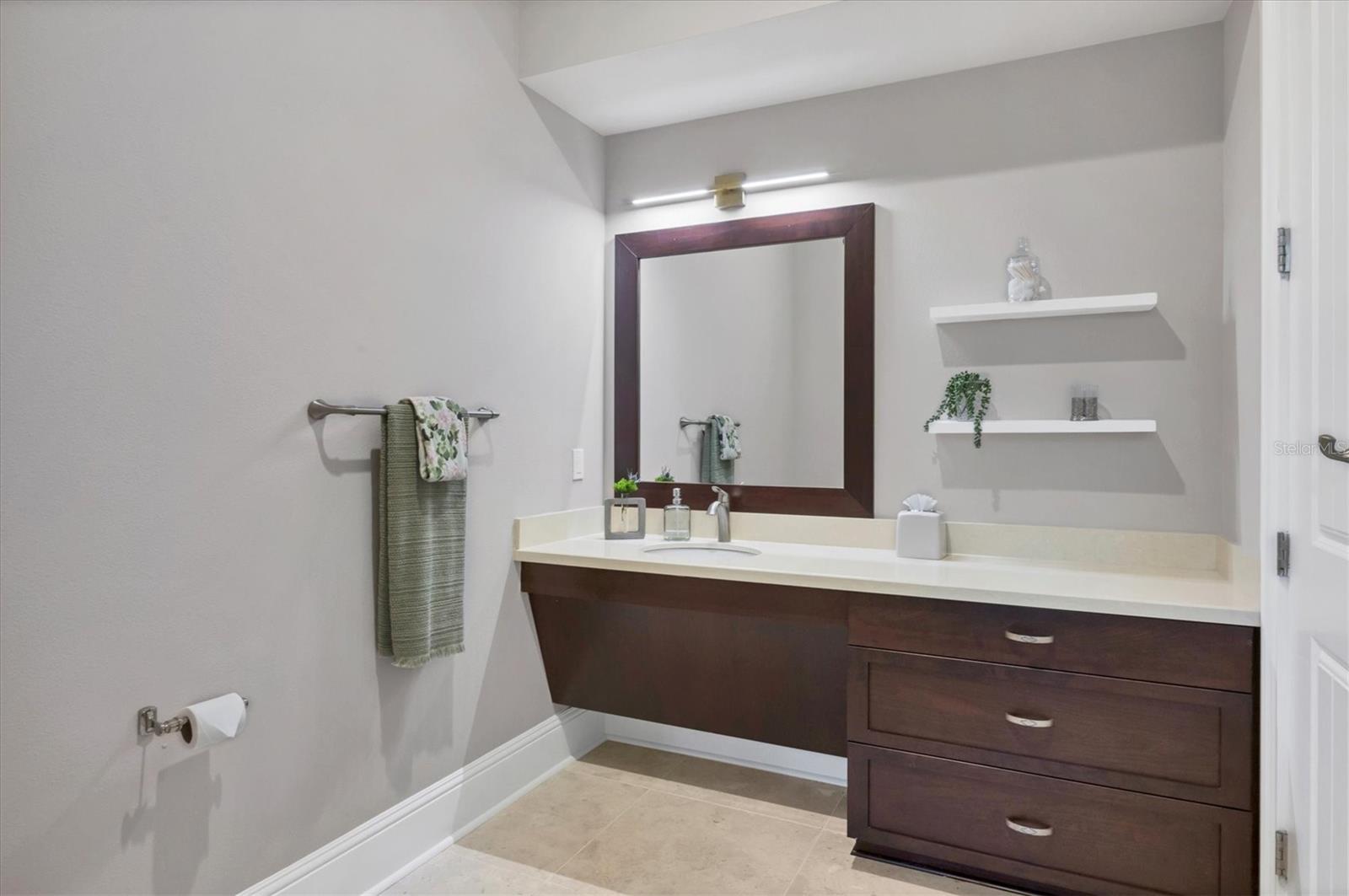 A4663859 Property Photo