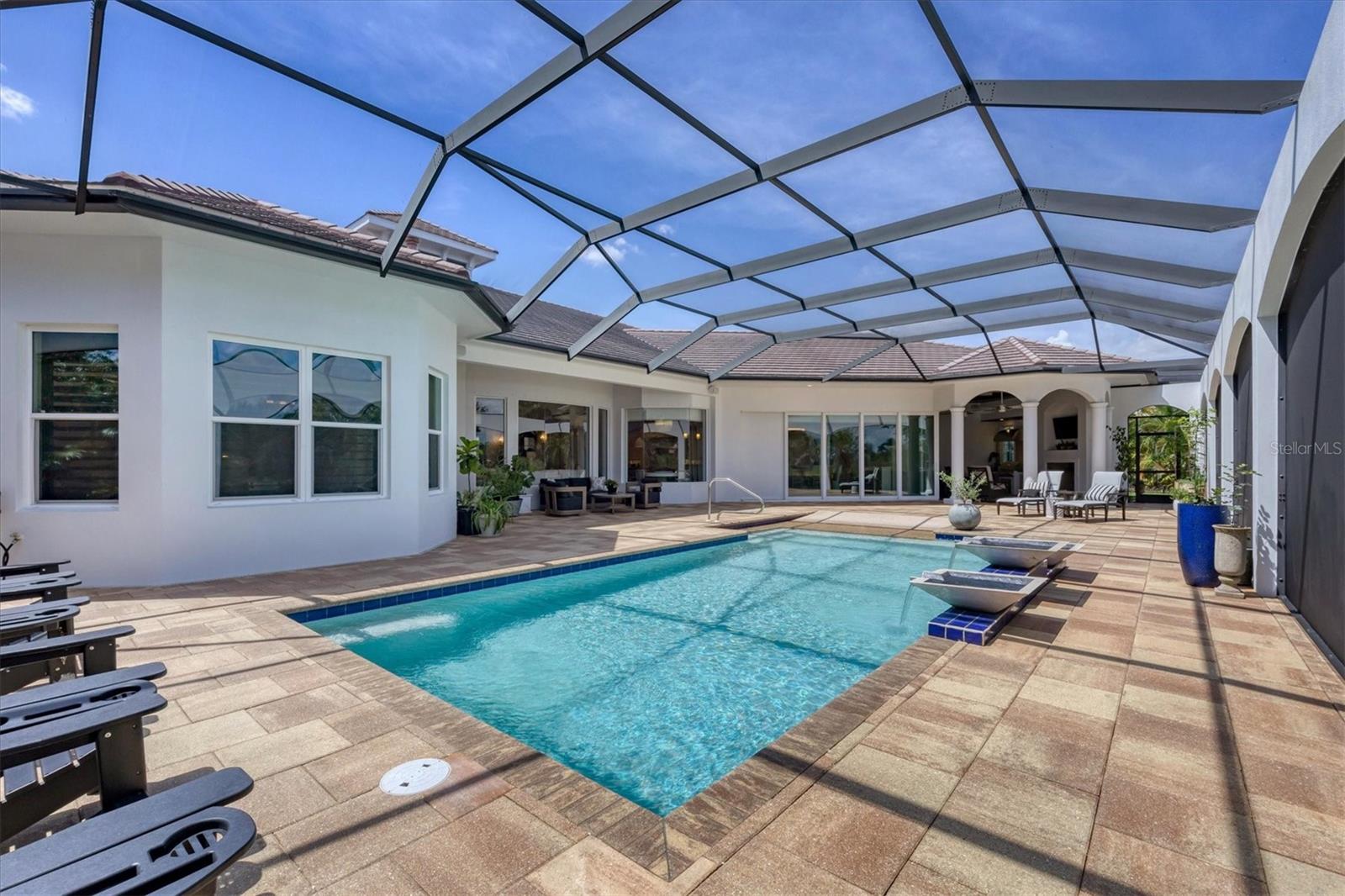 A4663859 Property Photo