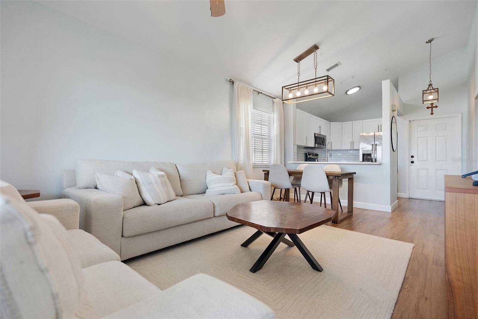 6817 STONES THROW CIR N #17409, ST PETERSBURG, FL, 33710