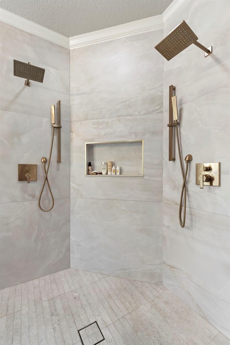 10455 GREEN LINKS DR, TAMPA, FL, 33626