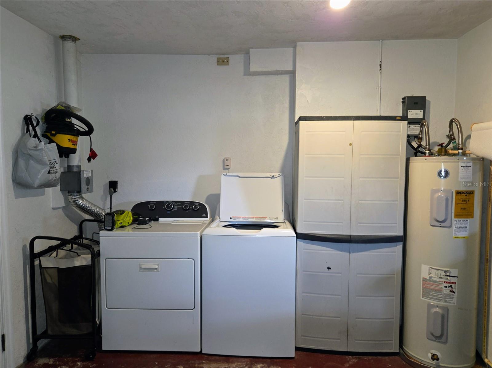 9071 RIDGE RD, SEMINOLE, FL, 33772