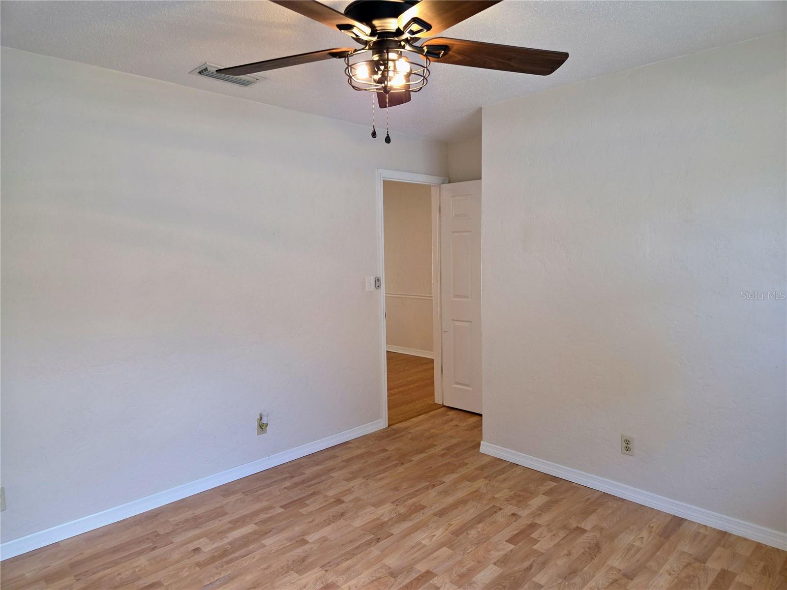 9071 RIDGE RD, SEMINOLE, FL, 33772